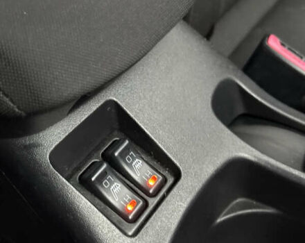 Бежевый Мицубиси Лансер, объемом двигателя 2 л и пробегом 250 тыс. км за 6400 $, фото 10 на Automoto.ua