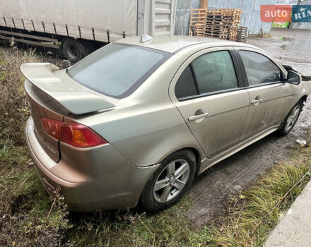 Бежевый Мицубиси Лансер, объемом двигателя 2 л и пробегом 278 тыс. км за 3100 $, фото 5 на Automoto.ua