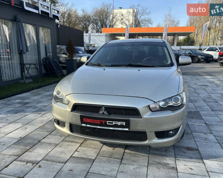 Бежевий Міцубісі Lancer, об'ємом двигуна 2 л та пробігом 250 тис. км за 8400 $, фото 5 на Automoto.ua