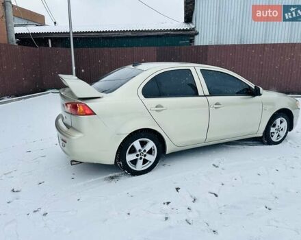 Бежевый Мицубиси Лансер, объемом двигателя 1.5 л и пробегом 380 тыс. км за 5000 $, фото 6 на Automoto.ua