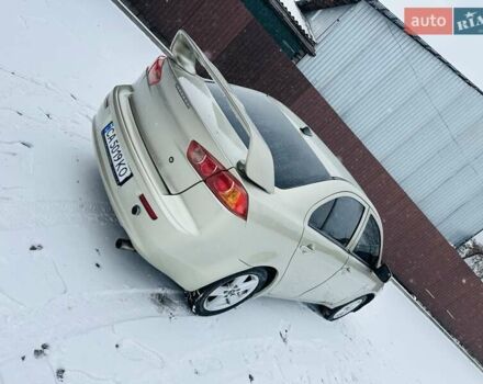 Бежевый Мицубиси Лансер, объемом двигателя 1.5 л и пробегом 380 тыс. км за 5000 $, фото 5 на Automoto.ua