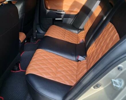 Бежевый Мицубиси Лансер, объемом двигателя 2 л и пробегом 142 тыс. км за 6300 $, фото 3 на Automoto.ua