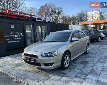 Бежевий Міцубісі Lancer, об'ємом двигуна 2 л та пробігом 250 тис. км за 8400 $, фото 1 на Automoto.ua