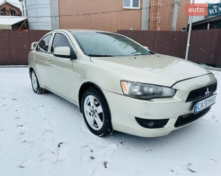 Бежевый Мицубиси Лансер, объемом двигателя 1.5 л и пробегом 380 тыс. км за 5000 $, фото 2 на Automoto.ua
