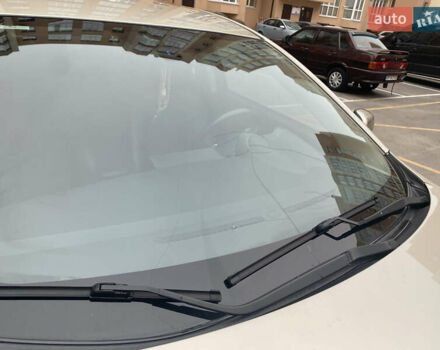 Бежевий Міцубісі Lancer, об'ємом двигуна 2 л та пробігом 173 тис. км за 7500 $, фото 5 на Automoto.ua