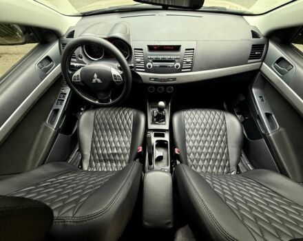 Бежевий Міцубісі Lancer, об'ємом двигуна 2 л та пробігом 280 тис. км за 6600 $, фото 22 на Automoto.ua