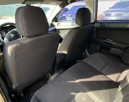 Бежевий Міцубісі Lancer, об'ємом двигуна 2 л та пробігом 250 тис. км за 5500 $, фото 3 на Automoto.ua