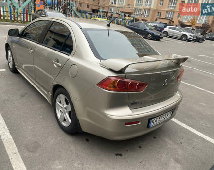 Бежевий Міцубісі Lancer, об'ємом двигуна 2 л та пробігом 173 тис. км за 7500 $, фото 7 на Automoto.ua