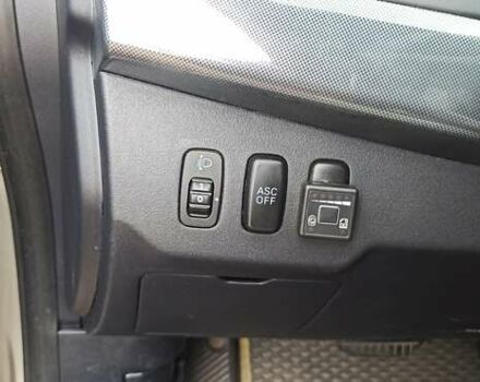 Бежевый Мицубиси Лансер, объемом двигателя 2 л и пробегом 235 тыс. км за 7200 $, фото 6 на Automoto.ua