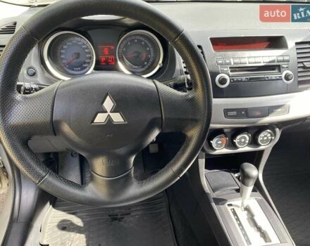 Бежевый Мицубиси Лансер, объемом двигателя 1.5 л и пробегом 186 тыс. км за 6500 $, фото 2 на Automoto.ua