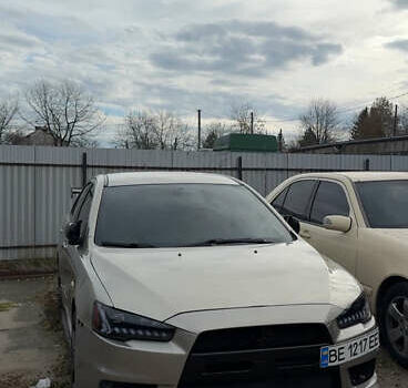 Бежевый Мицубиси Лансер, объемом двигателя 2 л и пробегом 225 тыс. км за 6999 $, фото 3 на Automoto.ua