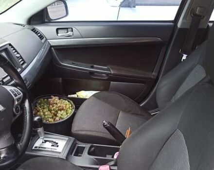 Бежевый Мицубиси Лансер, объемом двигателя 2 л и пробегом 235 тыс. км за 7200 $, фото 4 на Automoto.ua