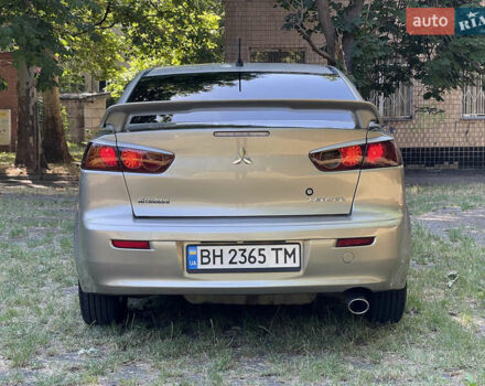 Бежевий Міцубісі Lancer, об'ємом двигуна 2 л та пробігом 189 тис. км за 6500 $, фото 2 на Automoto.ua