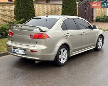 Бежевый Мицубиси Лансер, объемом двигателя 2 л и пробегом 250 тыс. км за 6500 $, фото 4 на Automoto.ua