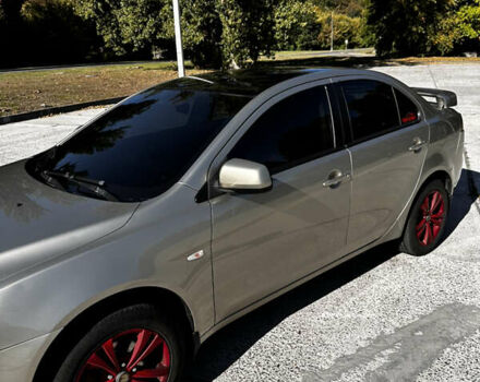 Бежевий Міцубісі Lancer, об'ємом двигуна 1.5 л та пробігом 250 тис. км за 5100 $, фото 10 на Automoto.ua