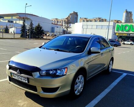 Бежевий Міцубісі Lancer, об'ємом двигуна 1.5 л та пробігом 306 тис. км за 6150 $, фото 1 на Automoto.ua