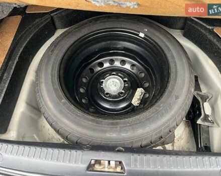 Бежевый Мицубиси Лансер, объемом двигателя 1.5 л и пробегом 230 тыс. км за 5950 $, фото 16 на Automoto.ua