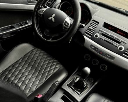 Бежевий Міцубісі Lancer, об'ємом двигуна 2 л та пробігом 280 тис. км за 6600 $, фото 7 на Automoto.ua