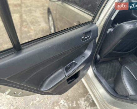 Бежевий Міцубісі Lancer, об'ємом двигуна 2 л та пробігом 312 тис. км за 4700 $, фото 8 на Automoto.ua