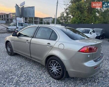 Бежевый Мицубиси Лансер, объемом двигателя 1.5 л и пробегом 187 тыс. км за 5500 $, фото 6 на Automoto.ua