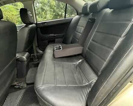 Бежевый Мицубиси Лансер, объемом двигателя 1.5 л и пробегом 250 тыс. км за 6000 $, фото 7 на Automoto.ua