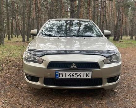 Бежевий Міцубісі Lancer, об'ємом двигуна 2 л та пробігом 262 тис. км за 6500 $, фото 1 на Automoto.ua