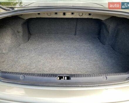 Бежевый Мицубиси Лансер, объемом двигателя 1.5 л и пробегом 186 тыс. км за 6500 $, фото 5 на Automoto.ua