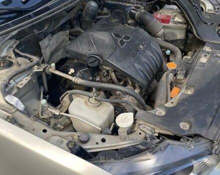 Бежевый Мицубиси Лансер, объемом двигателя 1.5 л и пробегом 186 тыс. км за 6500 $, фото 10 на Automoto.ua