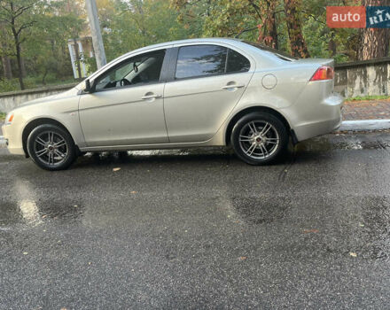 Бежевий Міцубісі Lancer, об'ємом двигуна 1.5 л та пробігом 120 тис. км за 6350 $, фото 2 на Automoto.ua