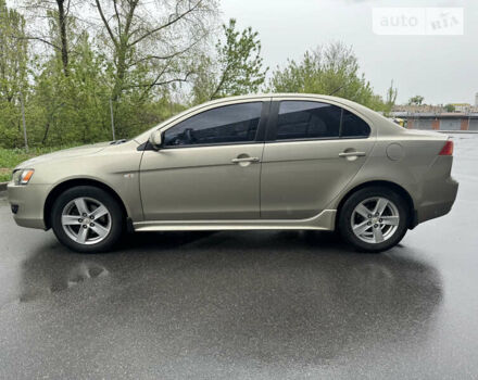 Бежевий Міцубісі Lancer, об'ємом двигуна 2 л та пробігом 240 тис. км за 6500 $, фото 7 на Automoto.ua