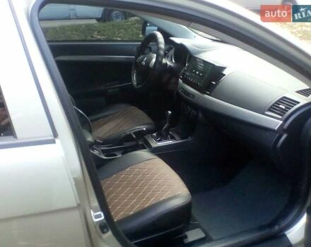 Бежевий Міцубісі Lancer, об'ємом двигуна 1.5 л та пробігом 240 тис. км за 6800 $, фото 9 на Automoto.ua