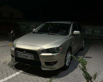 Бежевий Міцубісі Lancer, об'ємом двигуна 2 л та пробігом 278 тис. км за 3100 $, фото 1 на Automoto.ua