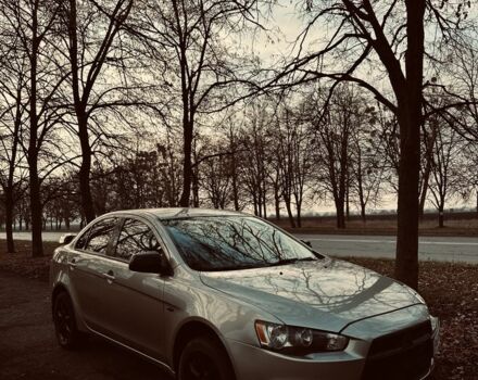 Бежевый Мицубиси Лансер, объемом двигателя 1.5 л и пробегом 250 тыс. км за 6000 $, фото 1 на Automoto.ua