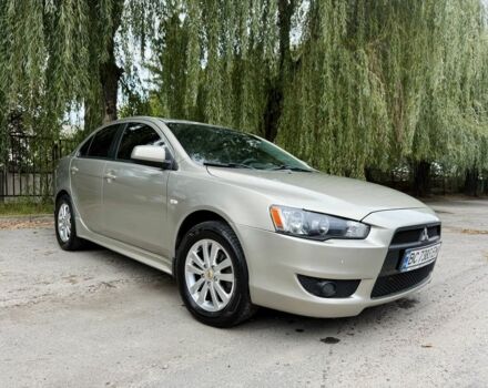 Бежевий Міцубісі Lancer, об'ємом двигуна 2 л та пробігом 280 тис. км за 8000 $, фото 1 на Automoto.ua