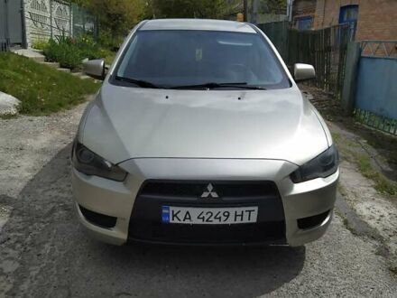 Бежевий Міцубісі Lancer, об'ємом двигуна 1.5 л та пробігом 213 тис. км за 5100 $, фото 1 на Automoto.ua