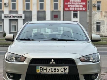 Бежевый Мицубиси Лансер, объемом двигателя 2 л и пробегом 34 тыс. км за 8800 $, фото 1 на Automoto.ua