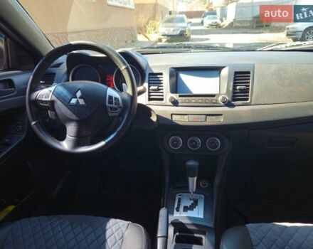 Бежевий Міцубісі Lancer, об'ємом двигуна 2 л та пробігом 297 тис. км за 6500 $, фото 1 на Automoto.ua