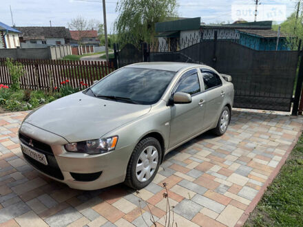 Бежевий Міцубісі Lancer, об'ємом двигуна 1.5 л та пробігом 138 тис. км за 6700 $, фото 1 на Automoto.ua