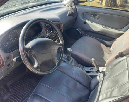 Чорний Міцубісі Lancer, об'ємом двигуна 1.3 л та пробігом 350 тис. км за 2300 $, фото 11 на Automoto.ua