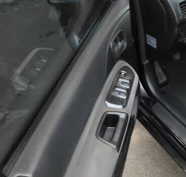 Черный Мицубиси Лансер, объемом двигателя 1.58 л и пробегом 240 тыс. км за 3700 $, фото 10 на Automoto.ua