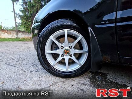 Чорний Міцубісі Lancer, об'ємом двигуна 1.6 л та пробігом 271 тис. км за 3500 $, фото 2 на Automoto.ua
