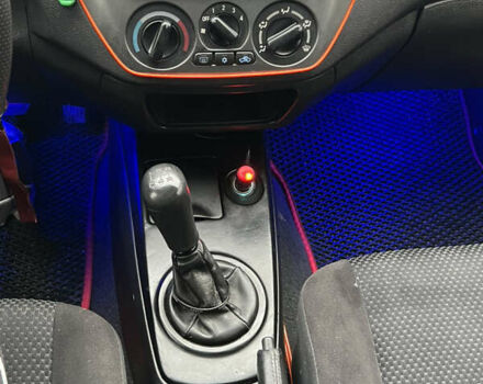 Черный Мицубиси Лансер, объемом двигателя 1.58 л и пробегом 300 тыс. км за 3850 $, фото 13 на Automoto.ua