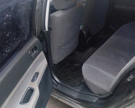 Чорний Міцубісі Lancer, об'ємом двигуна 1.6 л та пробігом 211 тис. км за 3700 $, фото 5 на Automoto.ua