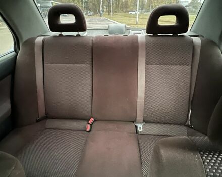 Черный Мицубиси Лансер, объемом двигателя 1.6 л и пробегом 390 тыс. км за 4000 $, фото 9 на Automoto.ua