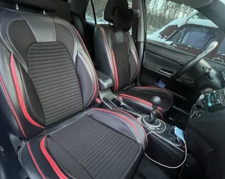 Черный Мицубиси Лансер, объемом двигателя 2 л и пробегом 352 тыс. км за 4100 $, фото 7 на Automoto.ua