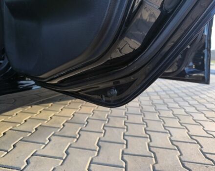 Чорний Міцубісі Lancer, об'ємом двигуна 2 л та пробігом 261 тис. км за 2700 $, фото 15 на Automoto.ua