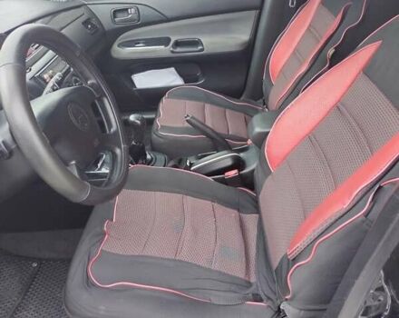 Міцубісі Lancer 2005 у Запоріжжя на Automoto.ua Чорний Міцубісі Lancer, об'ємом двигуна 1.58 л та пробігом 186 тис. км за 4700 $, фото 4 на Automoto.ua