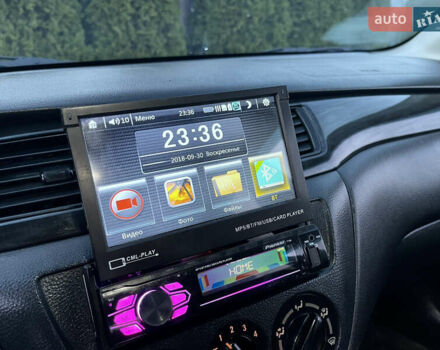 Мицубиси Лансер 2005 в Черкассах на Automoto.ua Черный Мицубиси Лансер, объемом двигателя 1.58 л и пробегом 368 тыс. км за 4400 $, фото 38 на Automoto.ua