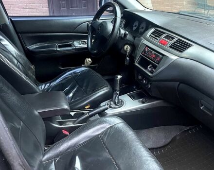 Чорний Міцубісі Lancer, об'ємом двигуна 1.6 л та пробігом 305 тис. км за 2950 $, фото 5 на Automoto.ua