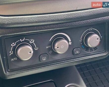 Черный Мицубиси Лансер, объемом двигателя 2 л и пробегом 248 тыс. км за 5190 $, фото 17 на Automoto.ua